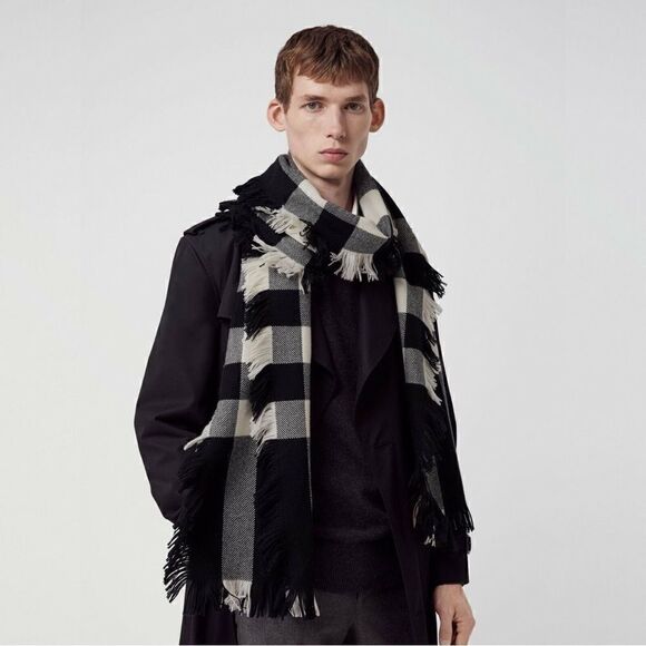 Burberry Mega Check Wool Scarf Unisex Black - Picture 3 of 5